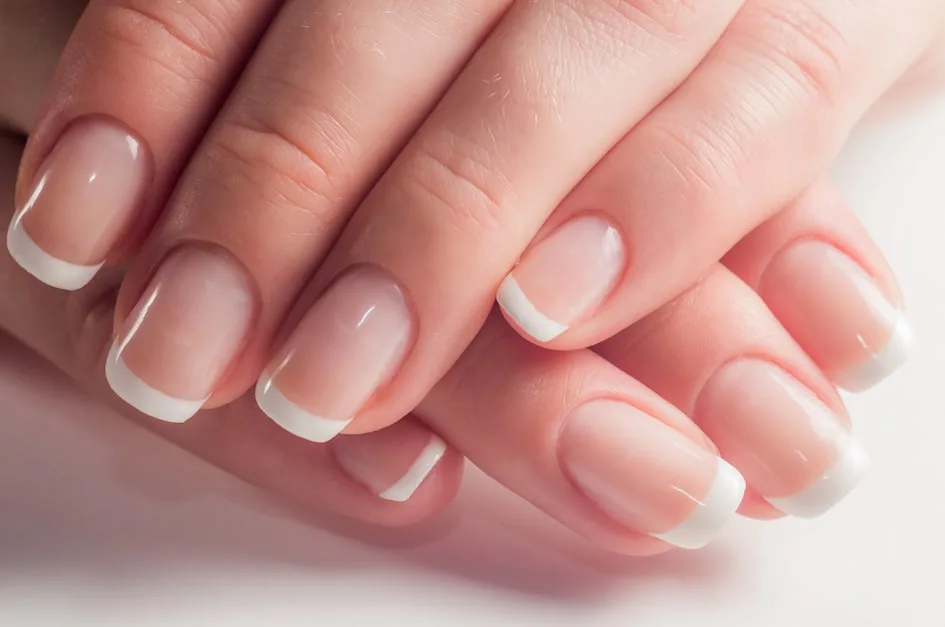 french tip nail designs
