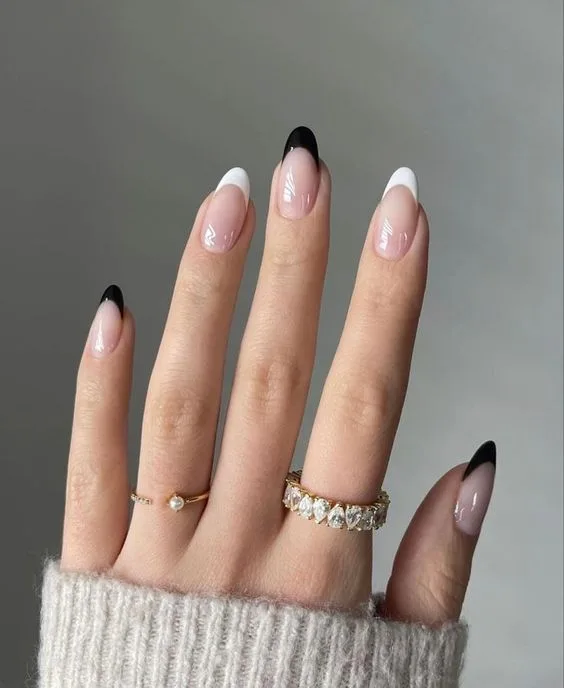 cute short almond nails